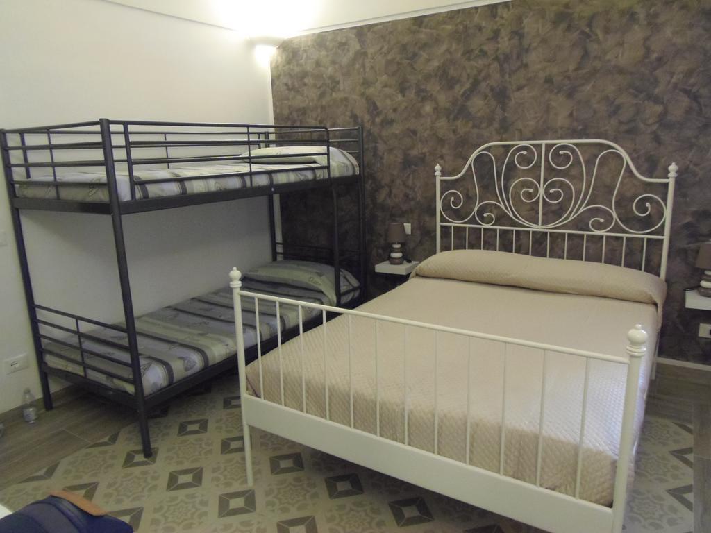 B&B Luiro Castellaneta Ruang foto