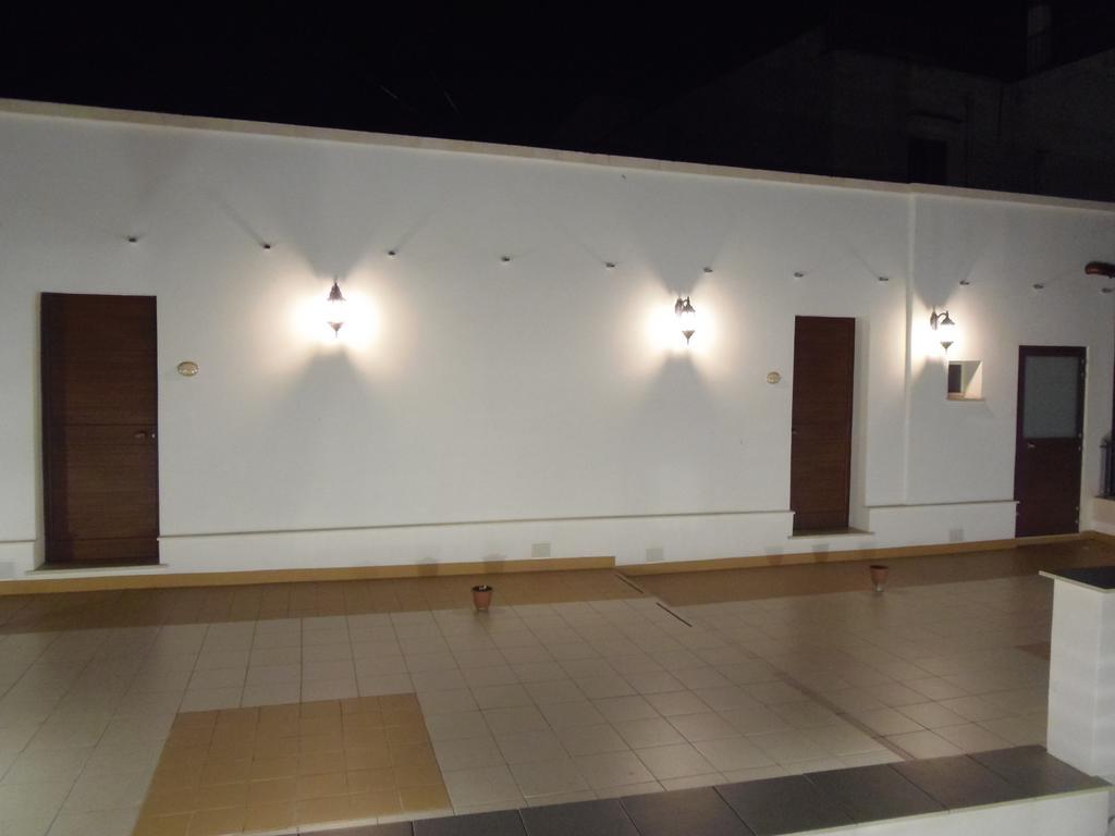 B&B Luiro Castellaneta Ruang foto